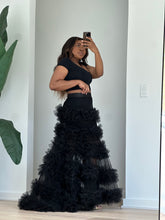 Load image into Gallery viewer, Black Mermaid Tulle Skirt Only with a twist set