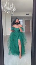 Load and play video in Gallery viewer, Custom made Emerald tulle sleeve skirt set