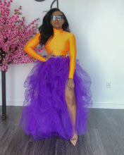 Load and play video in Gallery viewer, Spring Colors Hi Slit Turtleneck Skirt Set