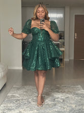 Load image into Gallery viewer, Emerald Sequins Dress
