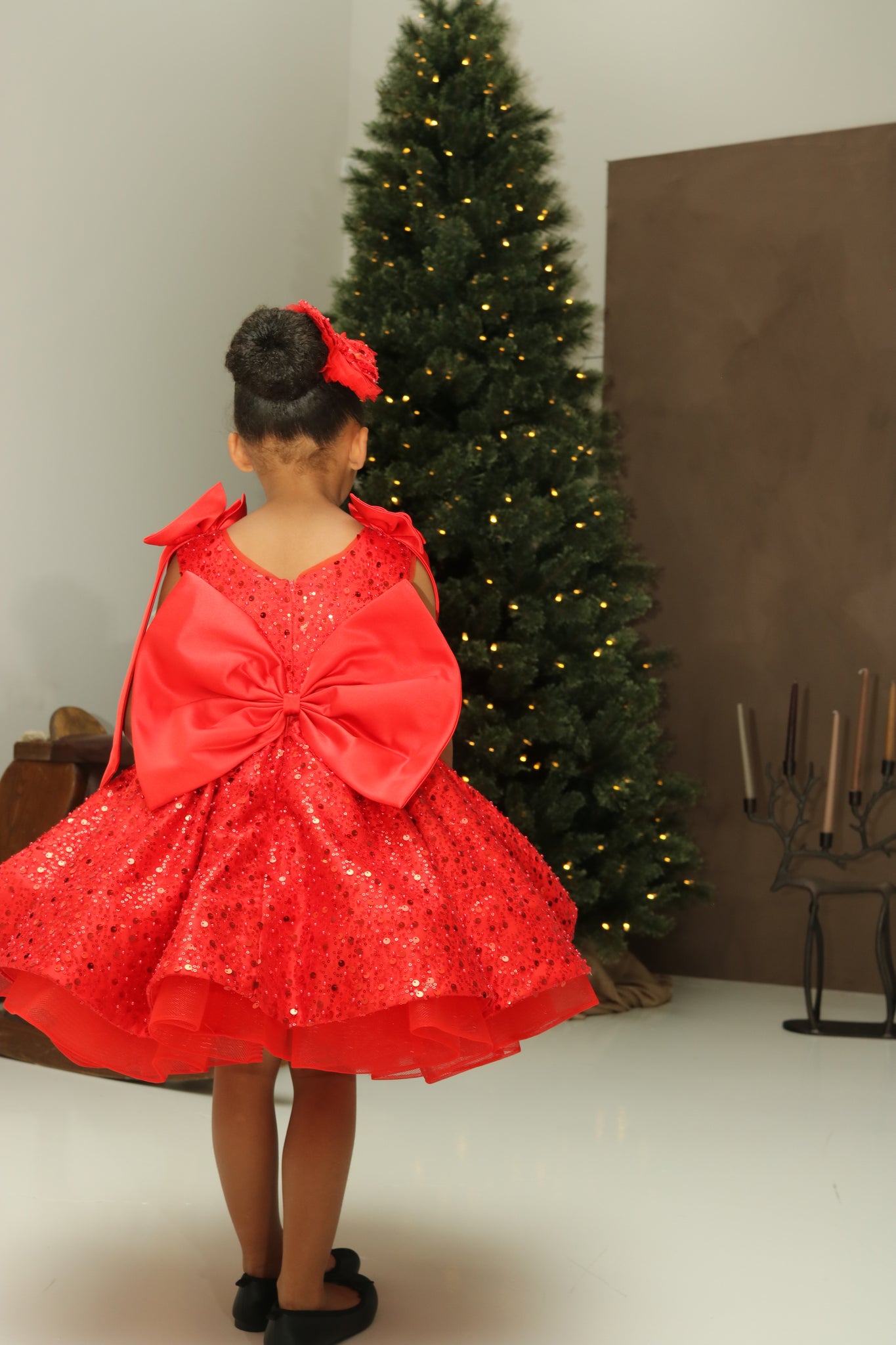 Custom made Kids Red sequins dress 4Y Custom made Kids Red sequins dress 4Y