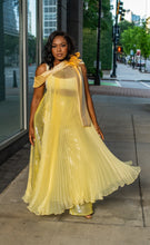 Load image into Gallery viewer, Buttery Sequins Pant set
