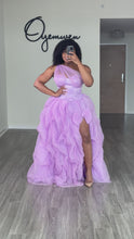 Load and play video in Gallery viewer, Lavender Satin and Lace Skirt Set
