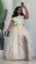 Load and play video in Gallery viewer, Champagne Hi Slit Sequins Skirt Set
