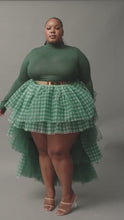 Load and play video in Gallery viewer, Emerald Green checkered Orchid Skirt Set
