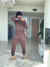 Load image into Gallery viewer, Chocolate Hooded Luxe Leisure Sweat Set

